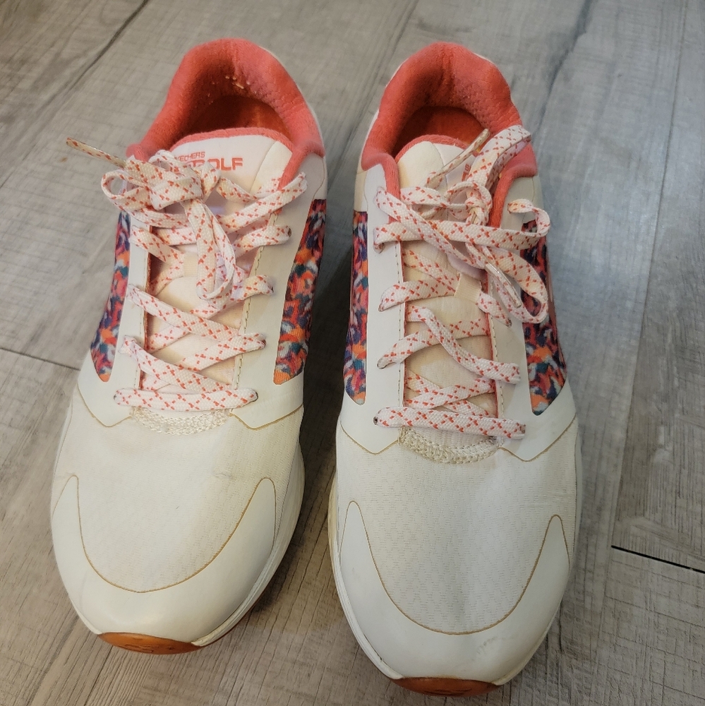 Women's White and Pink Athletic. Skechers SN 14863. Sise 8.5